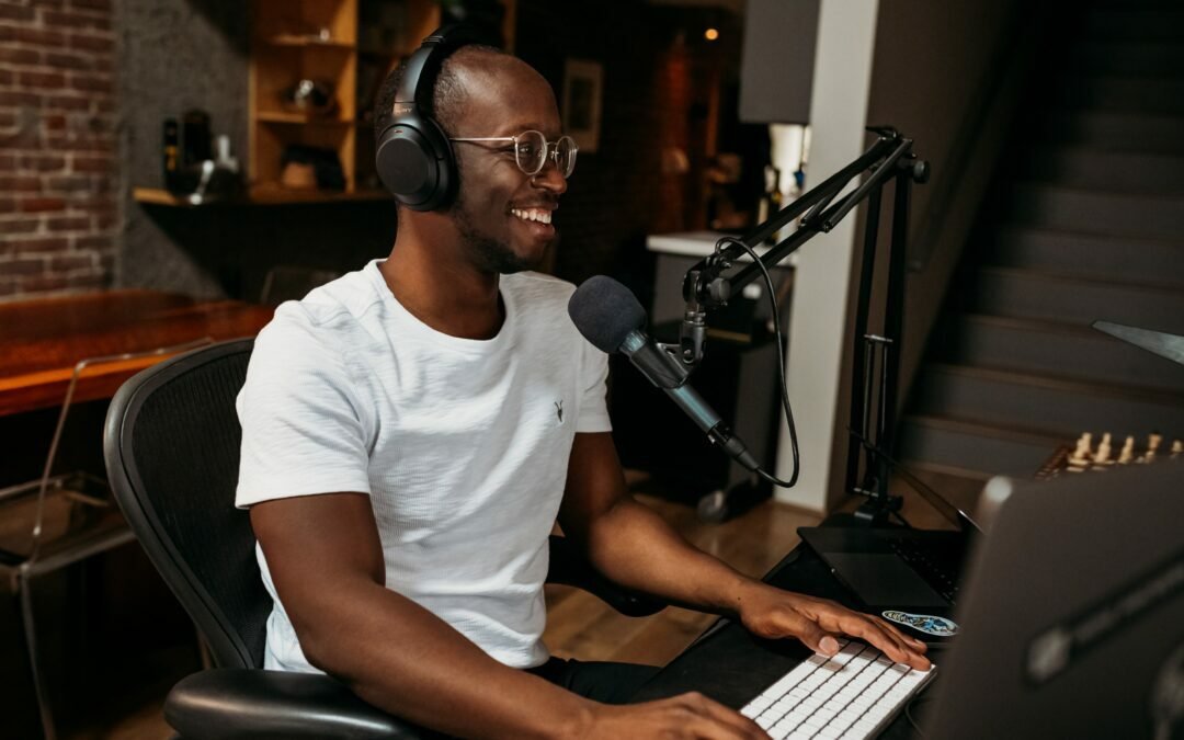 Top 3 Reasons YOU Should Have A Podcast